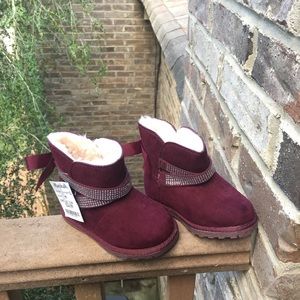Calistoga burgundy little girl boots